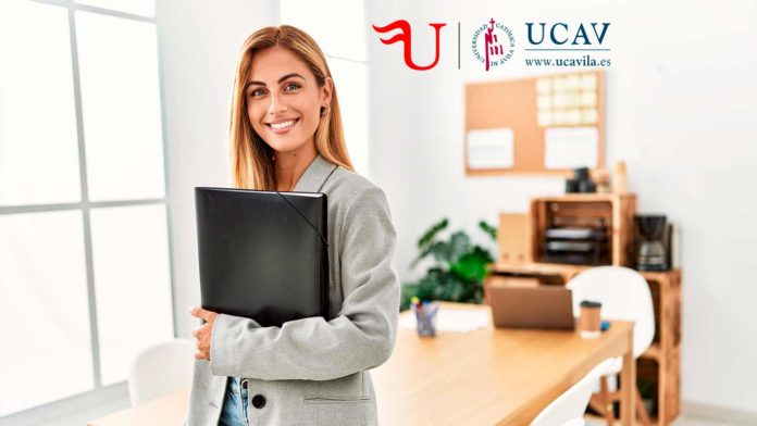 Máster de Postgrado en Dirección y Gestión en Marketing acreditado por la UCAV. Formación Universitaria.