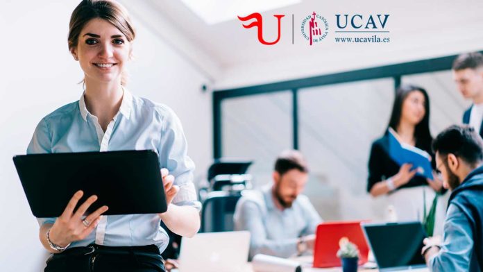 Máster en Dirección y Administración de Empresas (MBA) acreditado por la UCAV. Formación Universitaria.